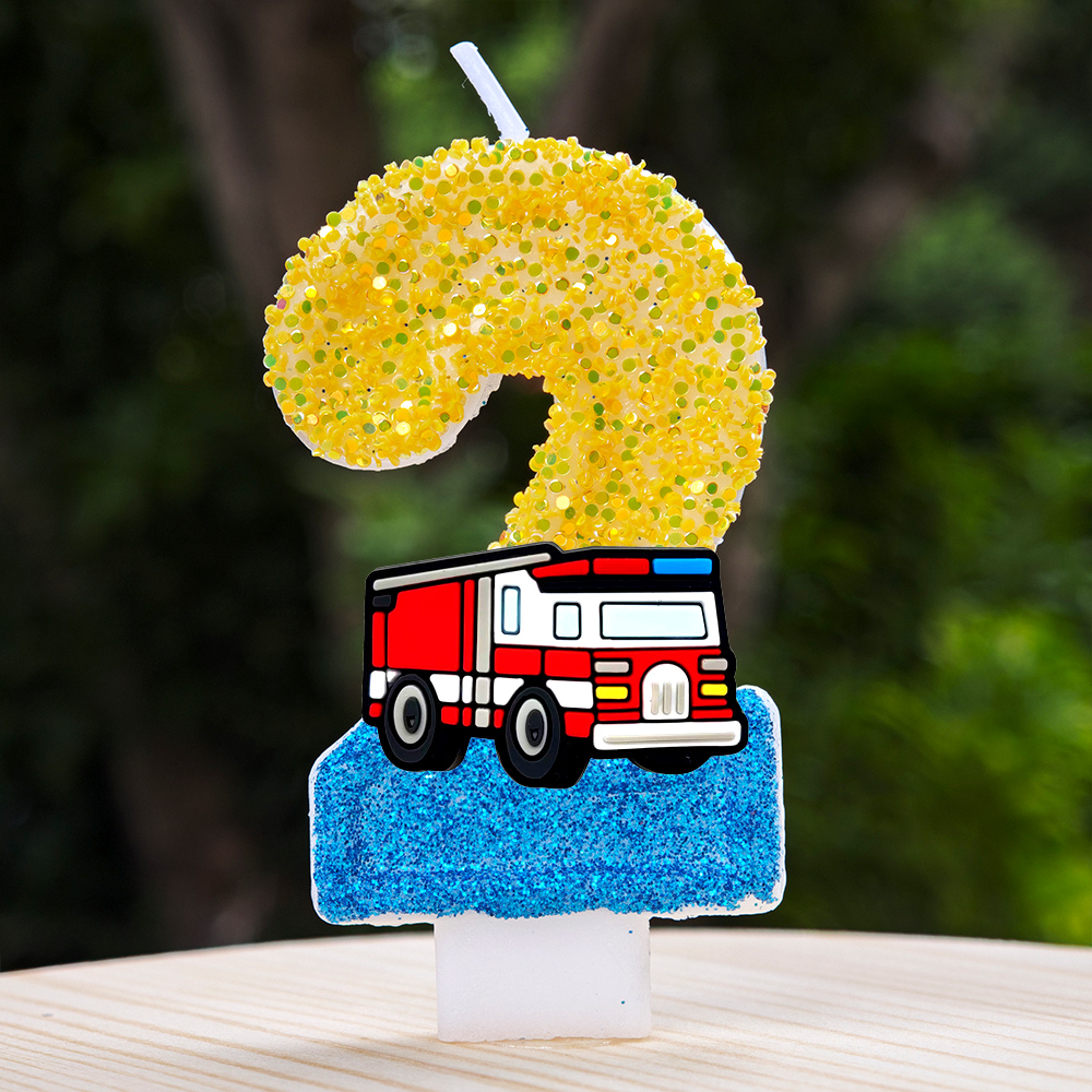 Fire Engine Candle Cute Cartoo - Candle Making Supplies Online recensione e prezzo